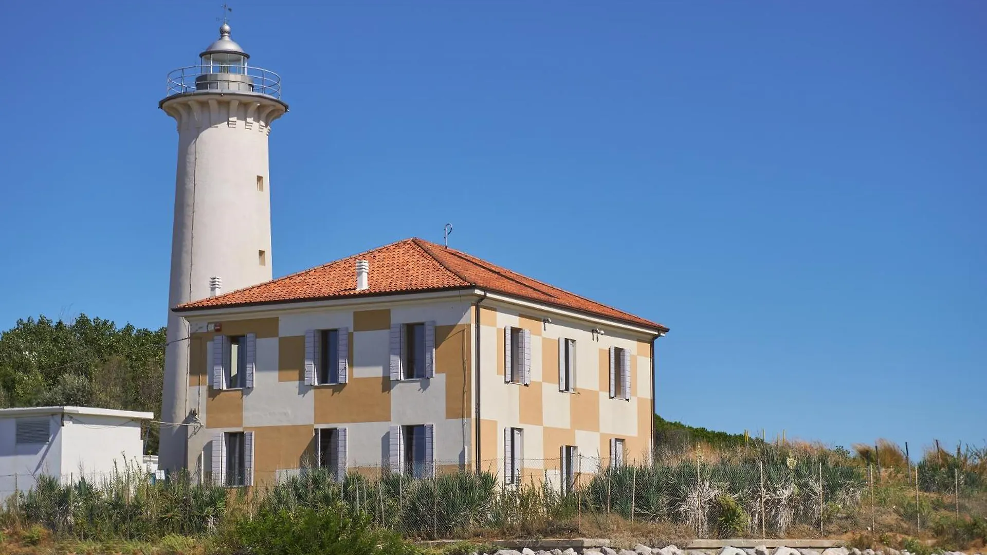 Recently Built House With Swimming Pool Apartment Bibione